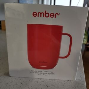 New in Box Red Ember Mug 14oz